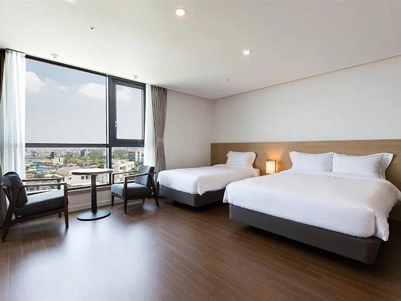 Lemain Hotel Jeju Exteriör bild